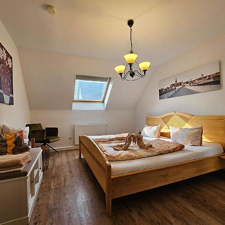 Ferienwohnung Martina Sinzing Екстер'єр фото