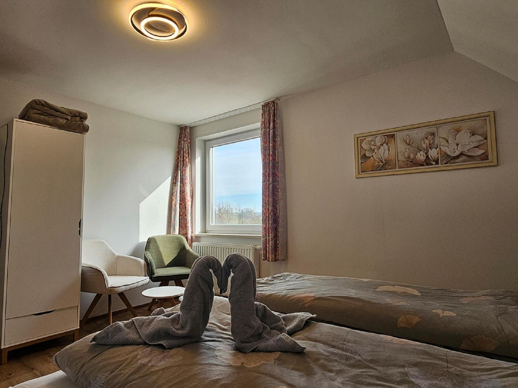 Ferienwohnung Martina Sinzing Екстер'єр фото